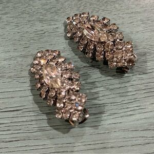 Vintage 1950’s Foilback Rhinestone Clip On Ear Climbers Gorgeous Old Hollywood